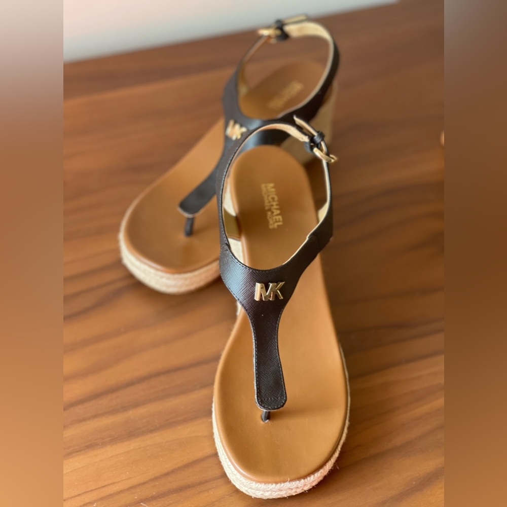 Michael Kors Sandals 7.5M
